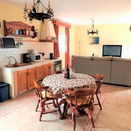 Ferienhaus Mit Pool & Terrasse - F4546 - #92460 펜션